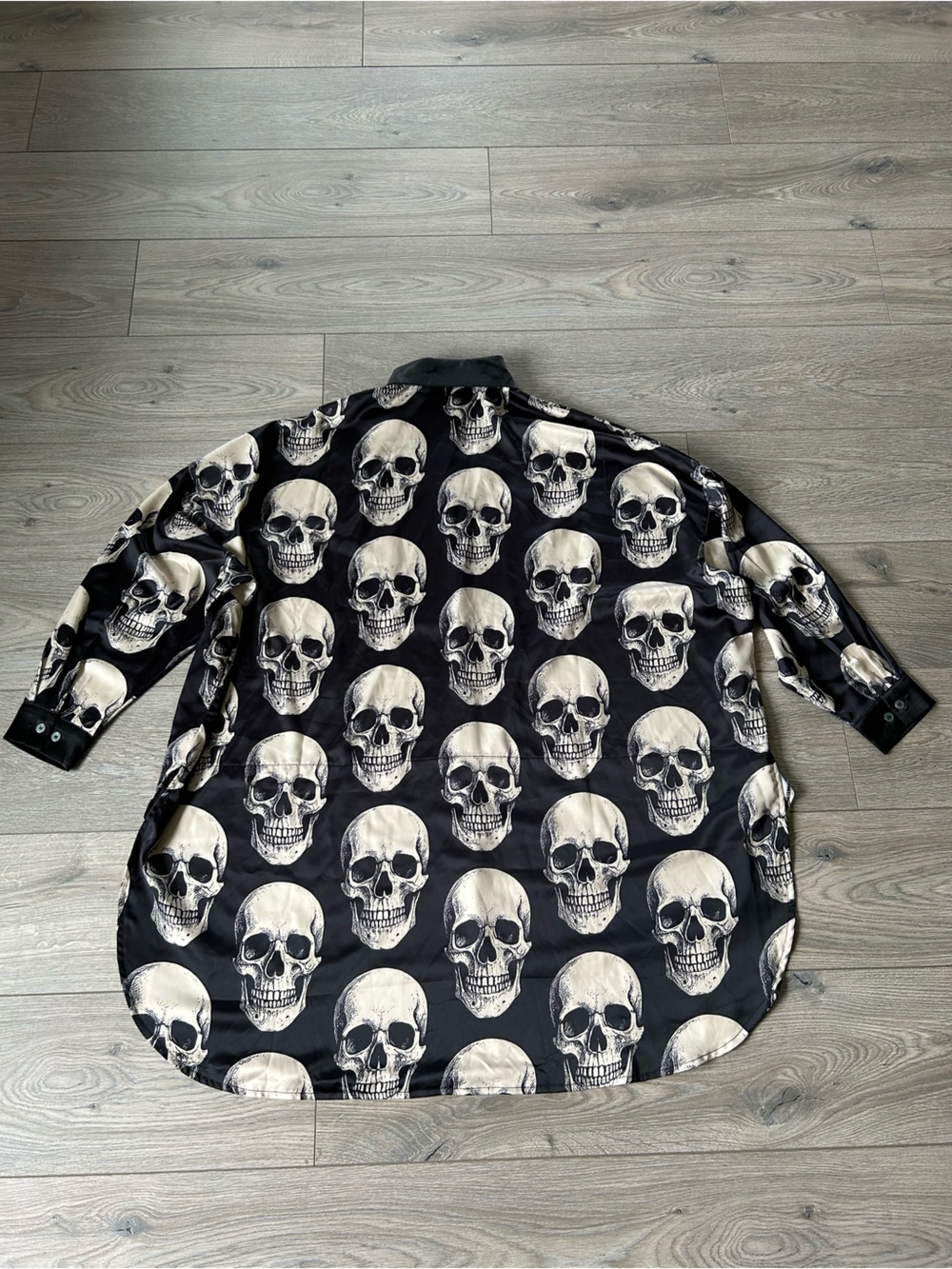 Dressed in LALA Posh Satin Playsuit TOP ONLY in Bad to the Bone Size XS - Picture 6 of 15